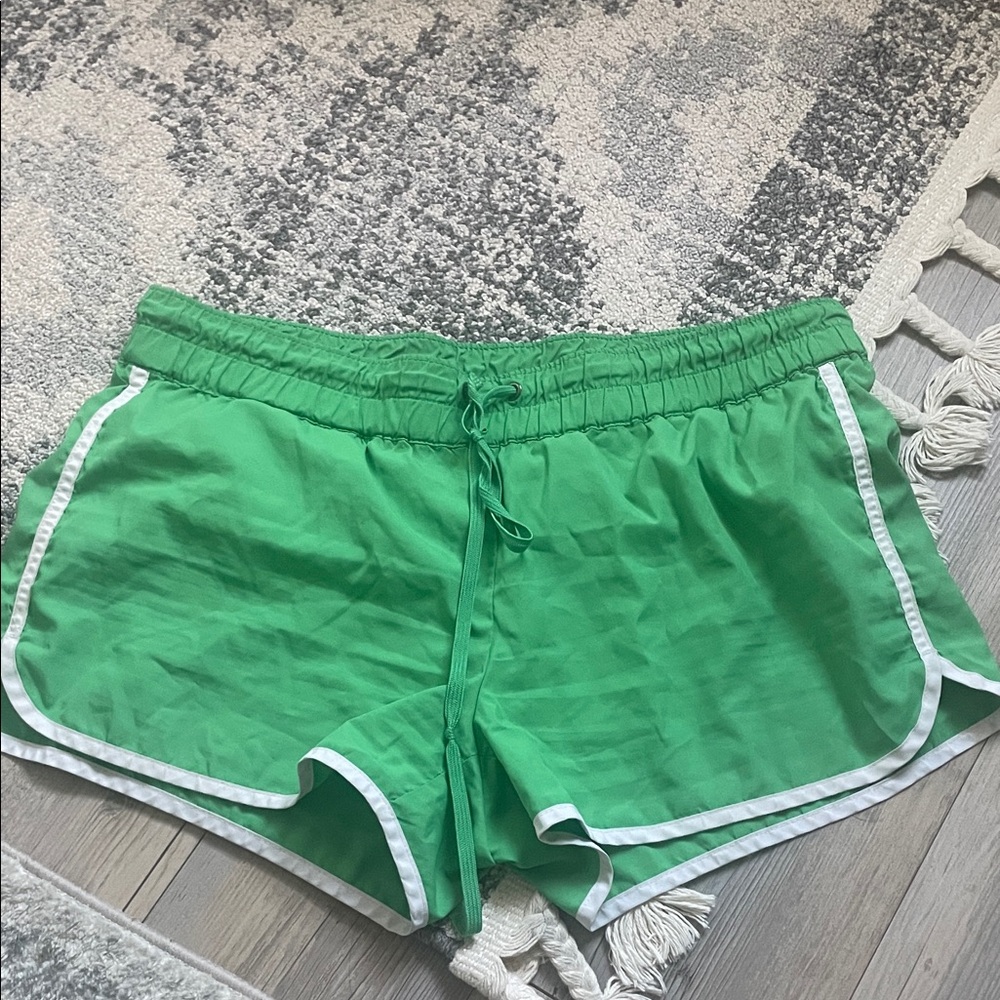 Old Navy Bright Green Women's Athletic Shorts
